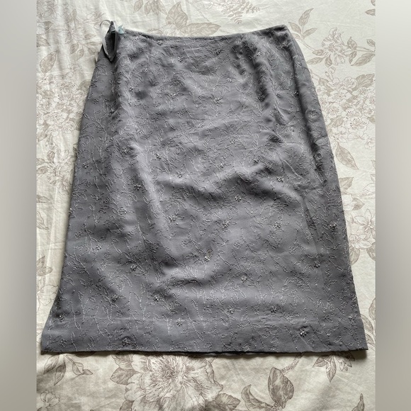 NWT Vintage Deadstock 100% Silk Gray Floral Beaded Mini Slip Skirt 10 Fairy 90s - Picture 3 of 10